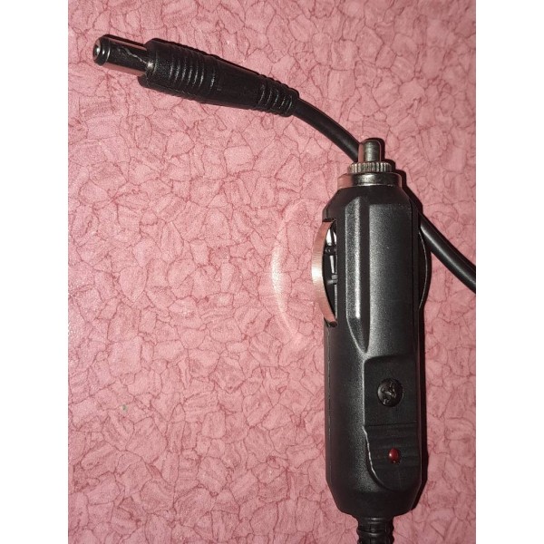 سوکت فندکی خودرو (طول سیم 1 متر 20 سانت )